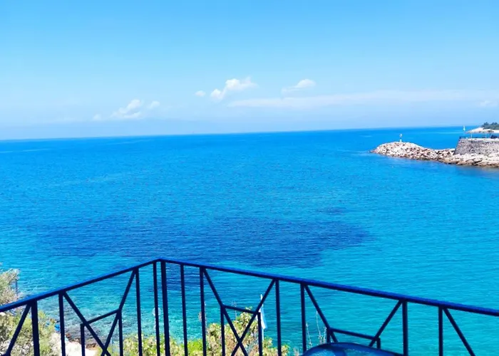 Pandora 公寓 Skála Marión